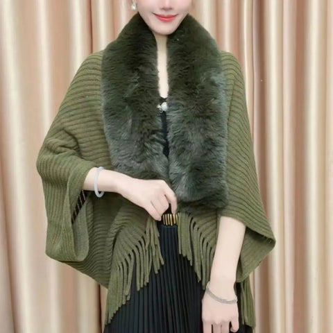 Knitted Fringed Fur-Neck Shawl